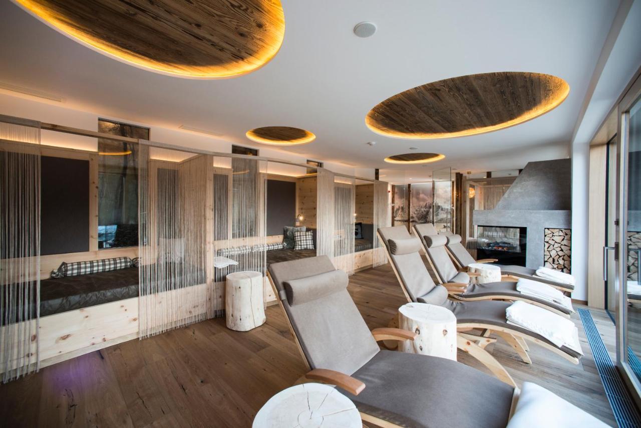 Weisses Rössl 3sup Hotel 3*